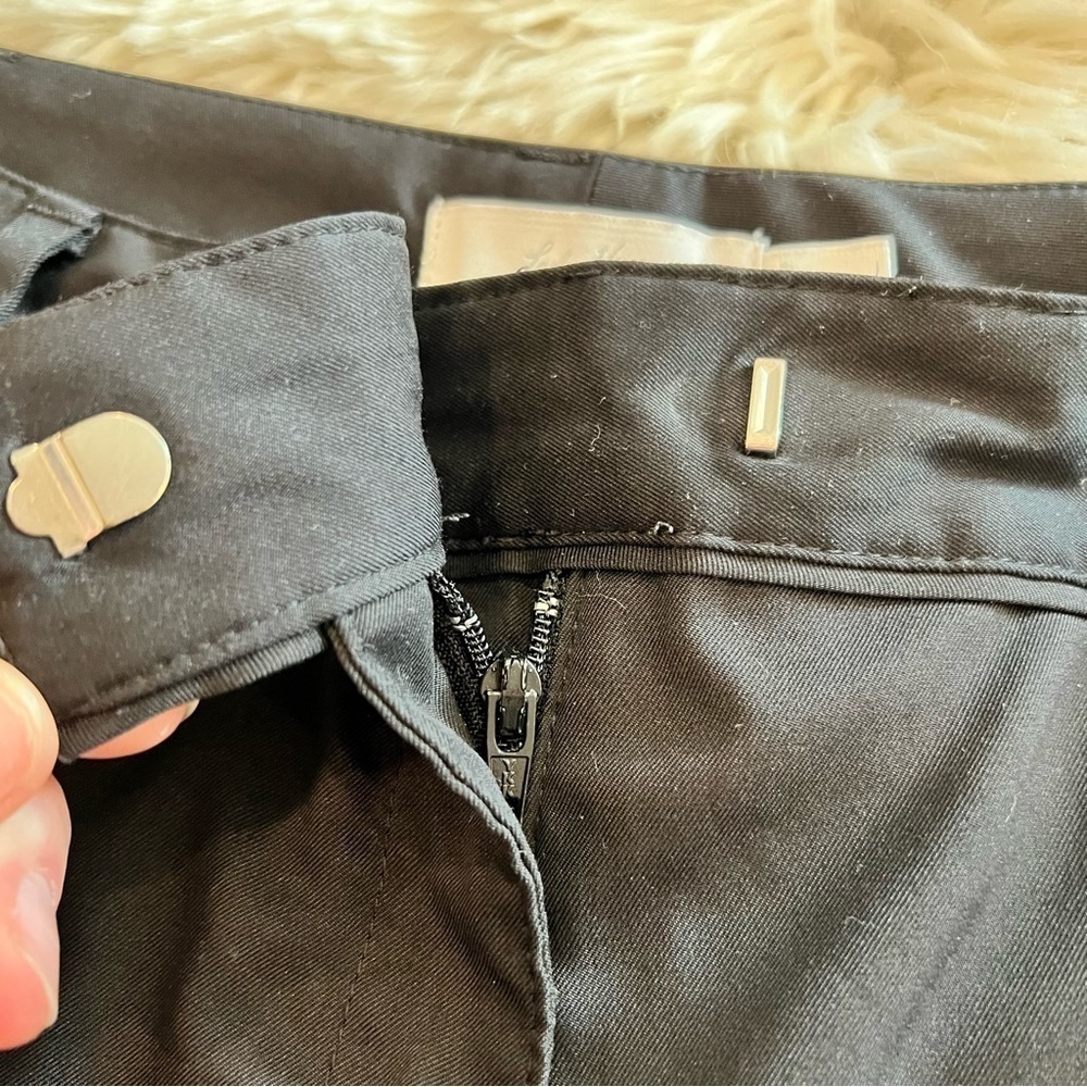 Lady Hagen Golf Shorts - Picture 4 of 5
